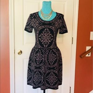 Romeo & Juliet dress: Bin A3
